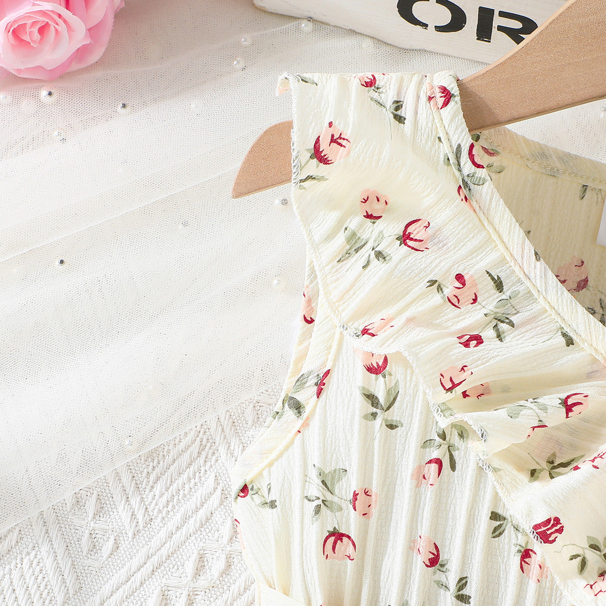 Imported 🌼 Girls’ Summer Beige Floral Dress – Lotus Collar with Belt