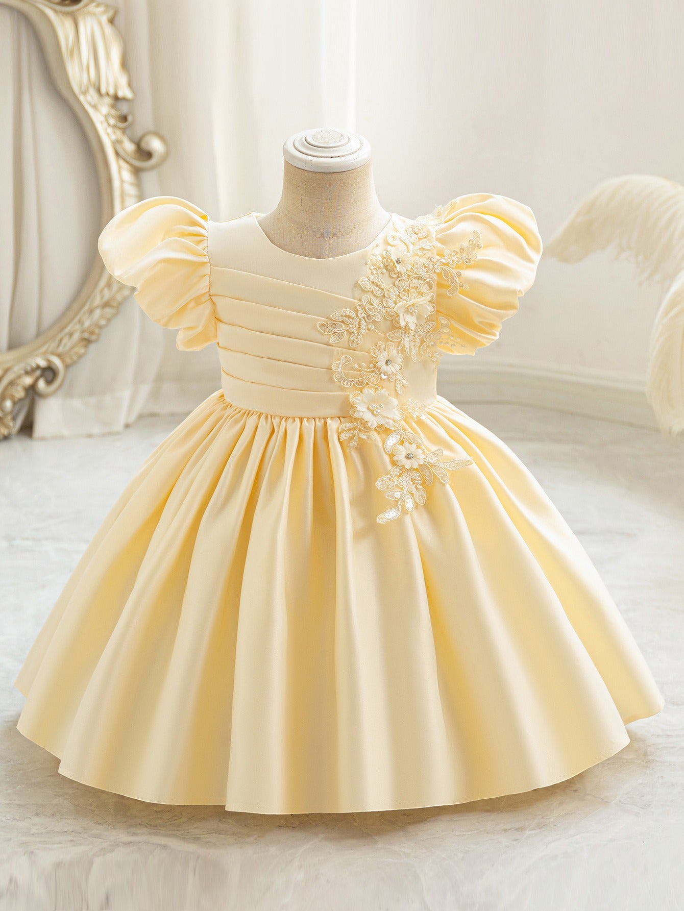 Imported 🎀 Girls’ Autumn Satin Flower Girl Dress – Birthday & Party Outfit (Copy)